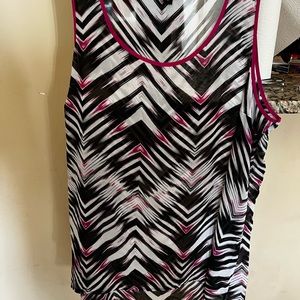 💎2/$10 Torrid size 3 tank